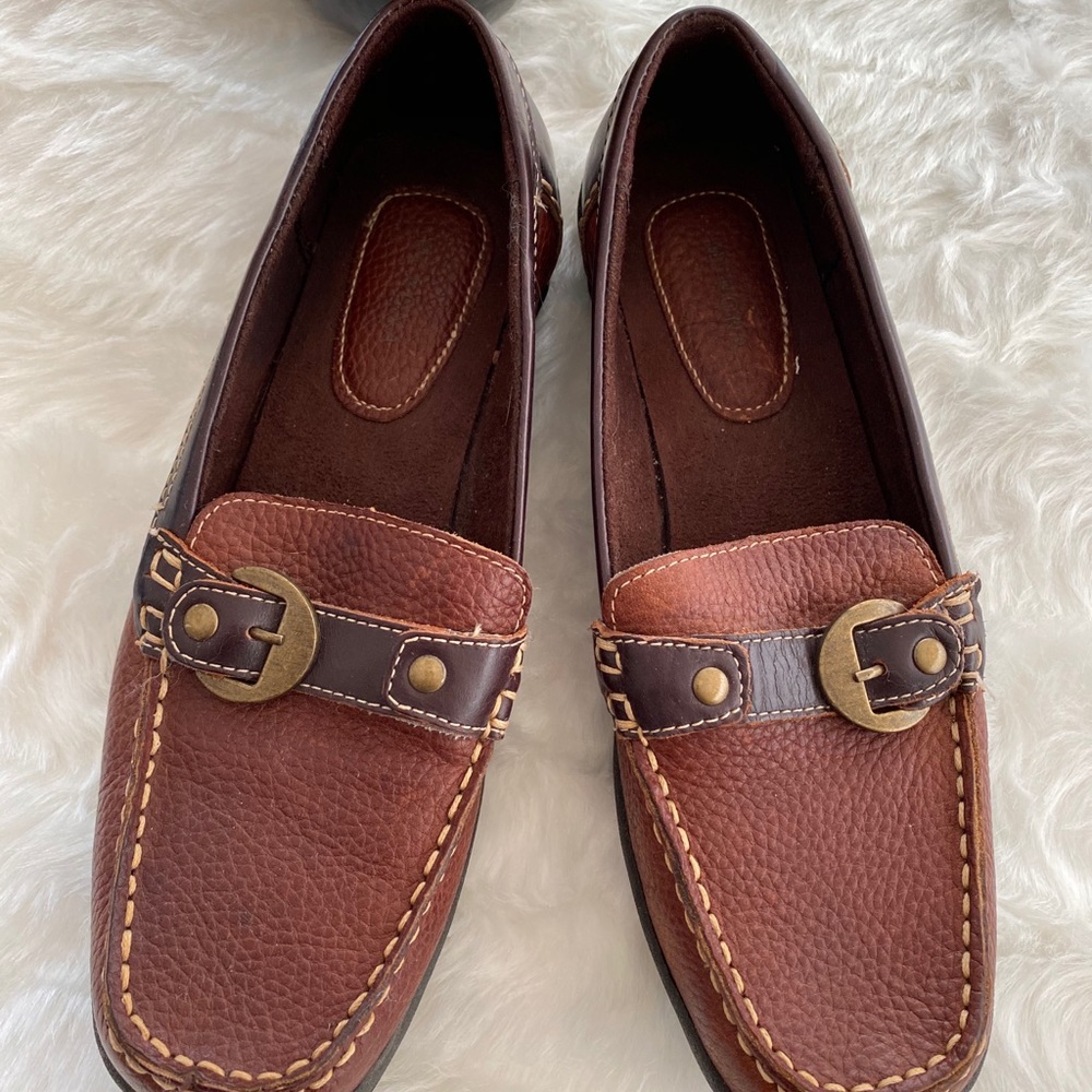 WomanLoafers - Picture 3 of 4